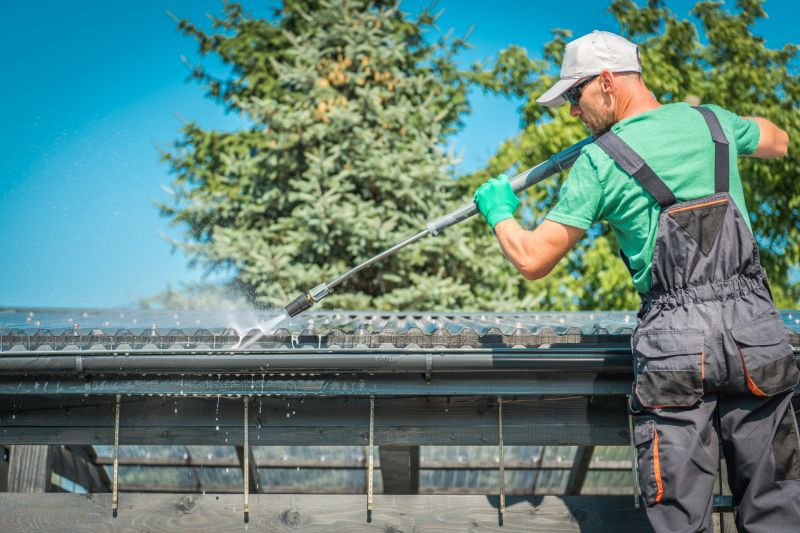 Rain Gutter Clearing in Richmond, VA